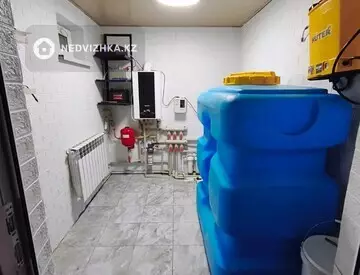 4-комнатный дом, 9.3 соток, 90 м²