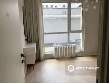 3-комнатная квартира, этаж 2 из 9, 70 м²