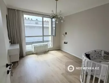 3-комнатная квартира, этаж 2 из 9, 70 м²