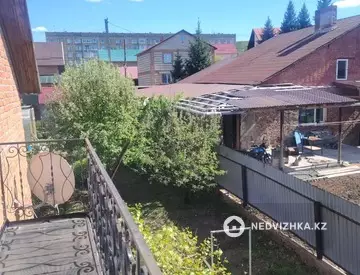 6-комнатный дом, 6 соток, 195 м²