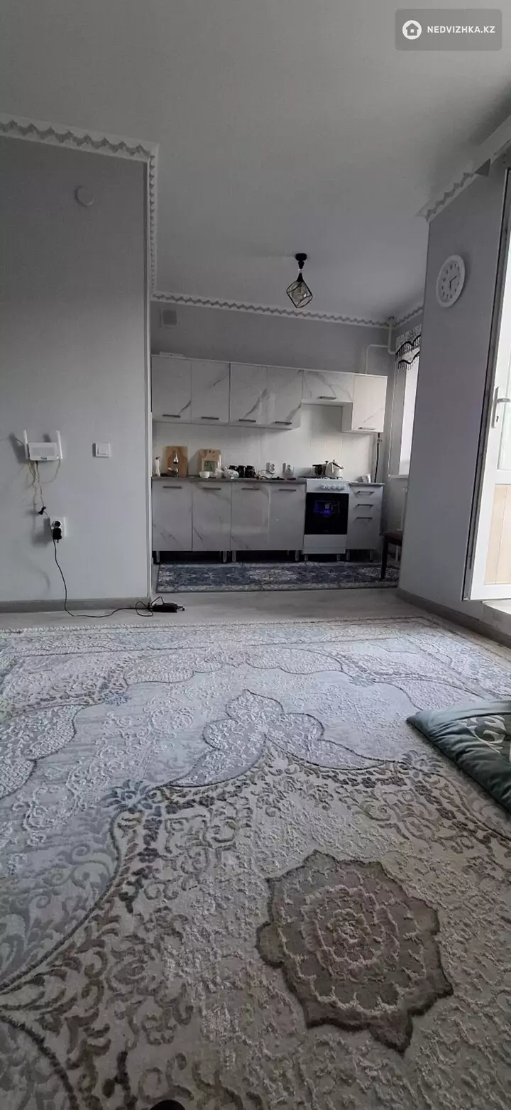 2-комнатная квартира, этаж 1 из 5, 38 м², 2-фотосурет