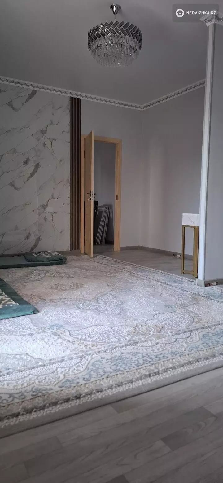2-комнатная квартира, этаж 1 из 5, 38 м², 3-фотосурет