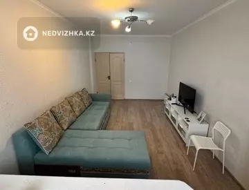 3-комнатная квартира, этаж 9 из 9, 77 м², миниатюра 3