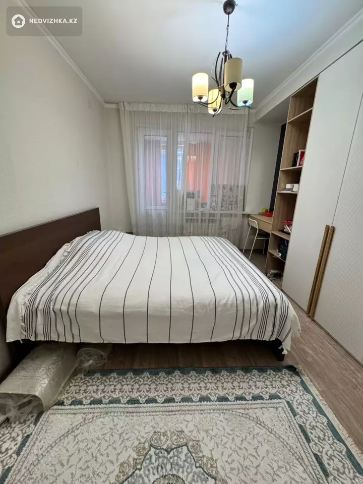 3-комнатная квартира, этаж 9 из 9, 77 м², фотография 5