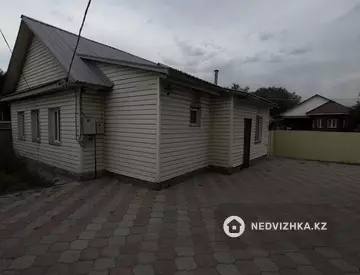 4-комнатный дом, 4 соток, 70 м², На длительный срок