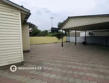 4-комнатный дом, 4 соток, 70 м², На длительный срок