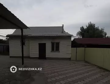 4-комнатный дом, 4 соток, 70 м², На длительный срок