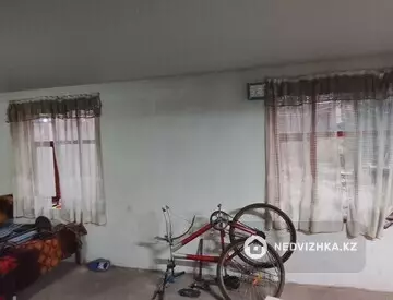 7-бөлмелі үй, 251 соттық, 85 м², 9-нобай