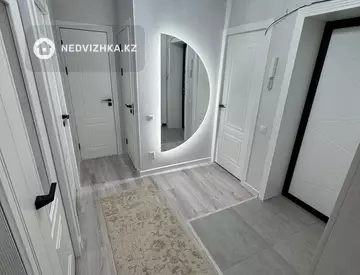 4-комнатная квартира, этаж 3 из 5, 69 м²