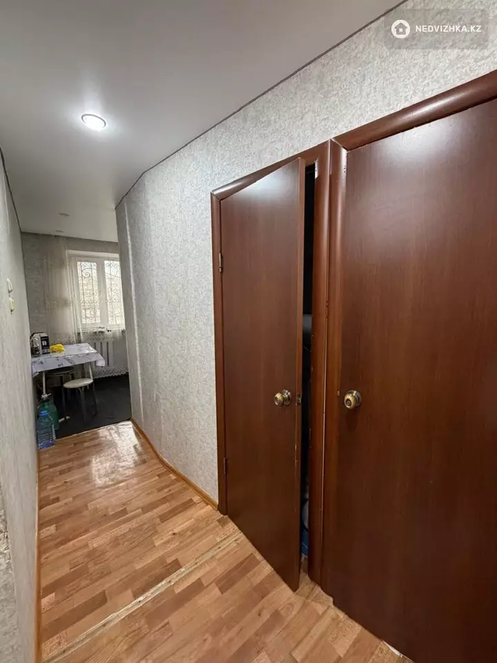2-комнатная квартира, этаж 1 из 5, 44 м², фотография 3