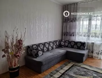 2-комнатная квартира, этаж 4 из 5, 53 м², На длительный срок, миниатюра 5