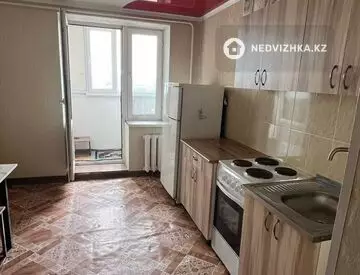 1-комнатная квартира, этаж 10 из 10, 44 м², миниатюра 2