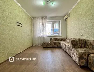 1-комнатная квартира, этаж 5 из 5, 35 м², миниатюра 1