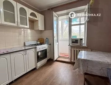 1-комнатная квартира, этаж 5 из 5, 35 м², миниатюра 4