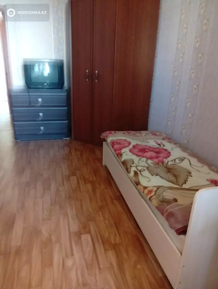 2-комнатная квартира, этаж 5 из 5, 56 м², фотография 2