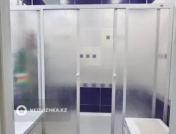 3-комнатная квартира, этаж 8 из 9, 68 м², миниатюра 12