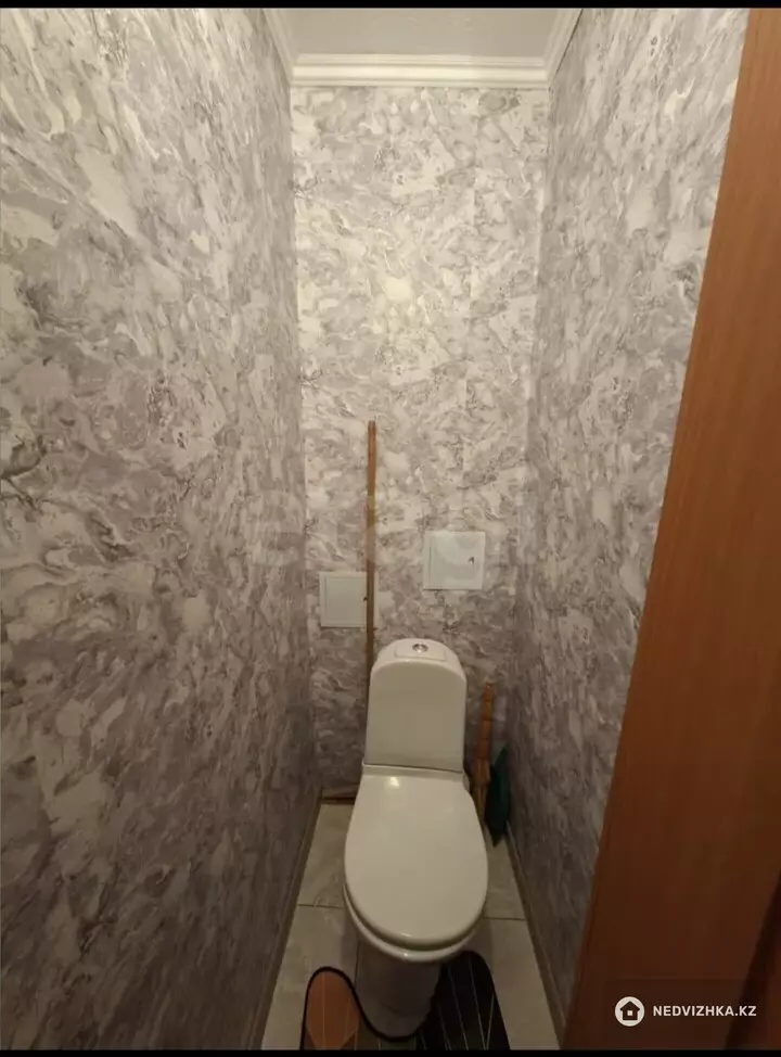 3-комнатная квартира, этаж 1 из 5, 53 м², фотография 2