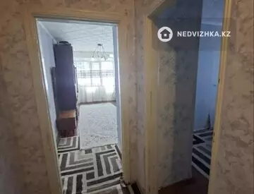 3-комнатная квартира, этаж 1 из 5, 53 м², миниатюра 6