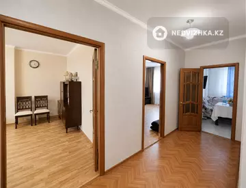 2-комнатная квартира, этаж 3 из 9, 73 м²