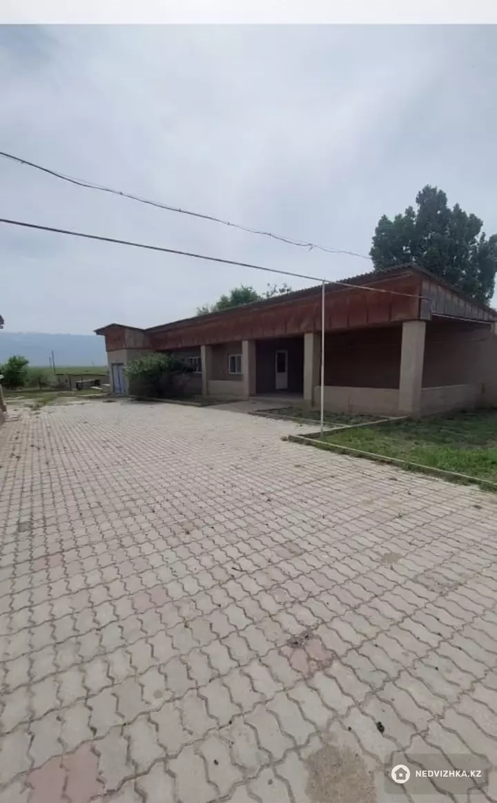 4-комнатный дом, 30 соток, 136 м², фотография 2