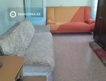 1-комнатная квартира, этаж 3 из 5, 35 м², На длительный срок