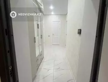 3-комнатная квартира, этаж 6 из 9, 76 м²