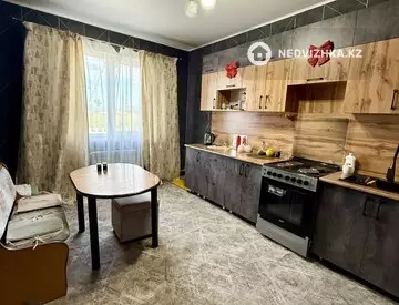 3-комнатная часть дома, 10 соток, 86 м²