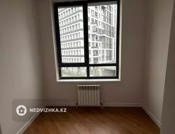 2-комнатная квартира, этаж 3 из 7, 85 м²
