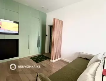 3-комнатная квартира, этаж 1 из 9, 65 м²