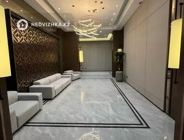 2-комнатная квартира, этаж 8 из 22, 79 м²