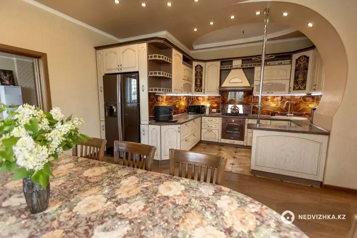 6-комнатный дом, 18 соток, 271 м², 3-фотосурет