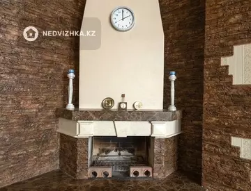 6-комнатный дом, 18 соток, 271 м², миниатюра 2