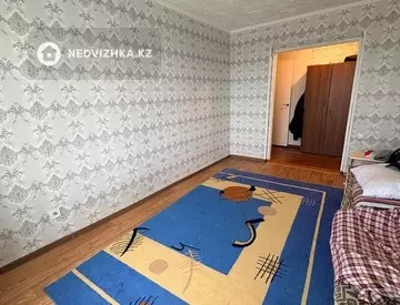 2-комнатная квартира, этаж 4 из 5, 49 м², миниатюра 4