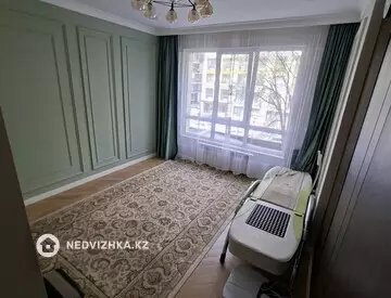 3-комнатная квартира, этаж 2 из 9, 70 м², миниатюра 3