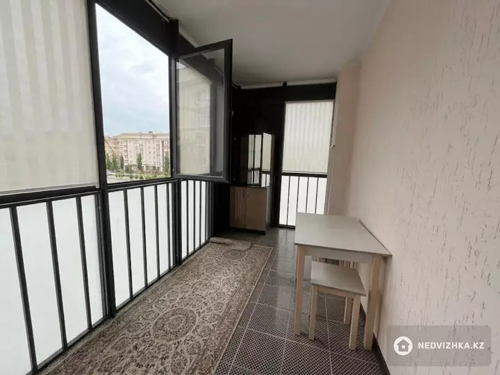 3-комнатная квартира, этаж 4 из 9, 94 м²