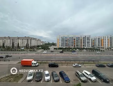 3-комнатная квартира, этаж 4 из 9, 94 м², миниатюра 7