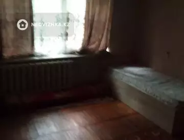 3-комнатная квартира, этаж 1 из 5, 85 м², миниатюра 9