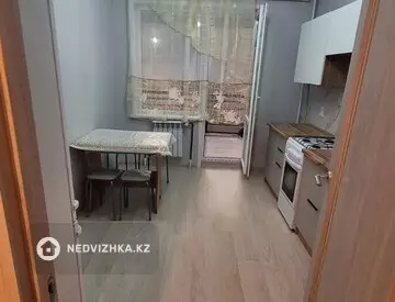 3-комнатная квартира, этаж 3 из 5, 84 м², На длительный срок
