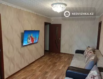 2-комнатная квартира, этаж 1 из 5, 45 м²