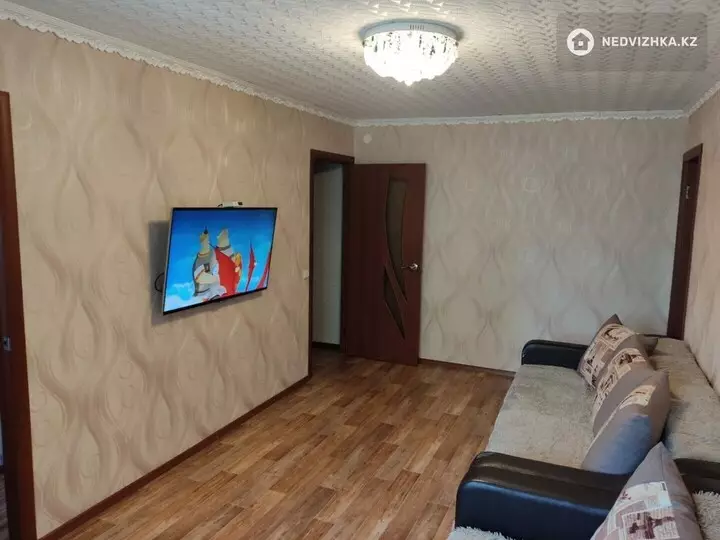 2-бөлмелі пәтер, қабат 1 барлық қабат саны 5, 45 м², 2-фотосурет