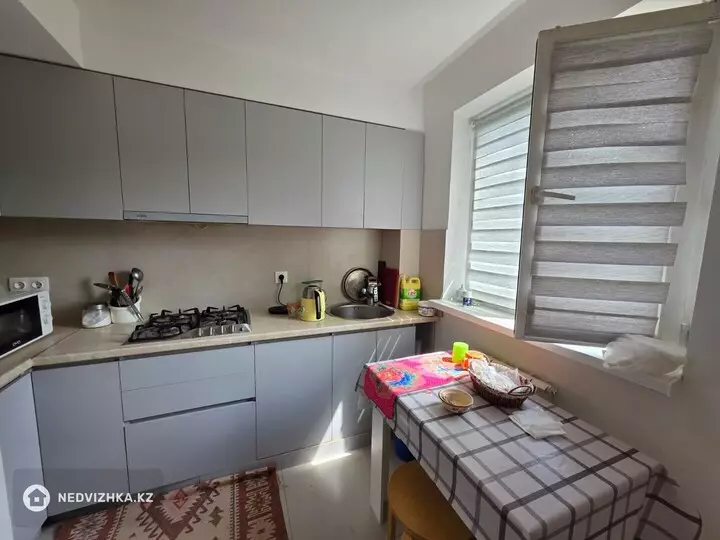 1-комнатная квартира, этаж 4 из 5, 31 м², фотография 5