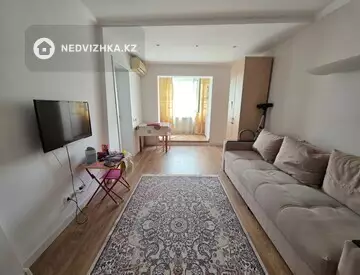 1-комнатная квартира, этаж 4 из 5, 31 м², миниатюра 3