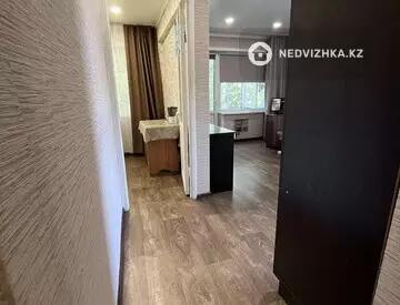 1-комнатная квартира, этаж 4 из 5, 32 м², миниатюра 4
