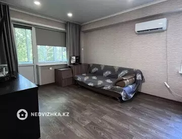 1-комнатная квартира, этаж 4 из 5, 32 м², миниатюра 9