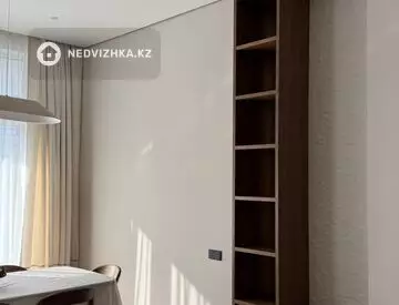 4-комнатная квартира, этаж 2 из 3, 160 м²