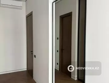4-комнатная квартира, этаж 2 из 3, 160 м², миниатюра 9