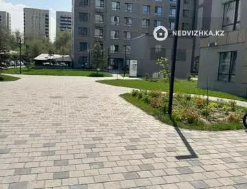 2-комнатная квартира, этаж 1 из 16, 45 м², миниатюра 3