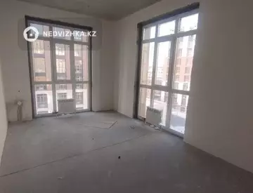 3-комнатная квартира, этаж 7 из 9, 95 м², миниатюра 3