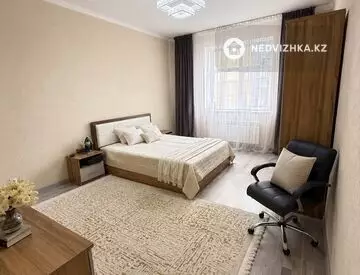 3-комнатная квартира, этаж 2 из 11, 108 м², миниатюра 3