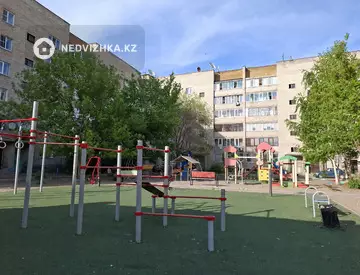 2-комнатная квартира, этаж 3 из 6, 54 м², миниатюра 12